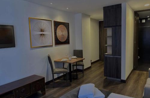 Chico Norte III Apartamento | Loft minimalista de lujo con balcon en zona prime BOG - morph