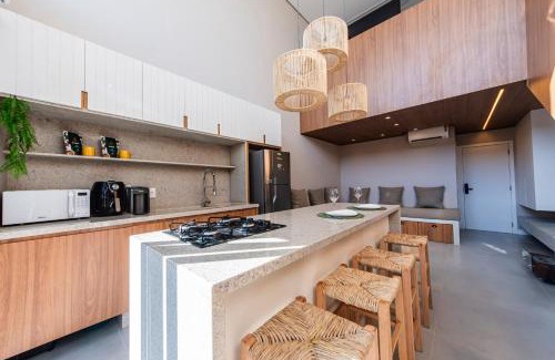 Lagoa Pequena Apartamento | Loft Moderno no Point do Novo Campeche TV1582