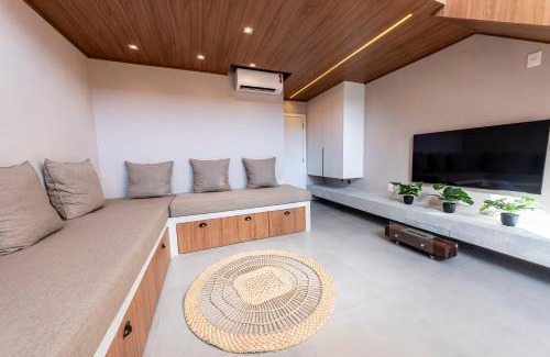 Lagoa Pequena Apartamento | Loft Moderno no Point do Novo Campeche TV1582
