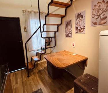 Santa Cruz Apartamento | Loft novo, colchões com massagem, mobiliado e aconchegante