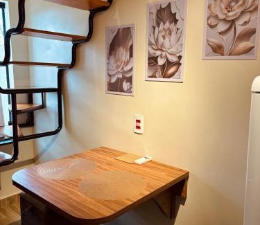 Santa Cruz Apartamento | Loft novo, colchões com massagem, mobiliado e aconchegante