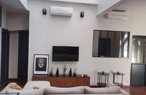 Combat Apartamento | Loft Paris Centre Face au Parc des Buttes Chaumont