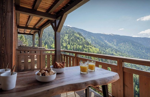 Cohennoz Apartamento | Loft Saeko - great outdoors and cosy interior for 8 - OVO Network