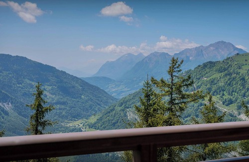 Cohennoz Apartamento | Loft Saeko - great outdoors and cosy interior for 8 - OVO Network