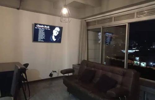 Suramericana Apartamento | Loft Signature, un solo ambiente, cerca al Metro. Sencillamente hermoso.