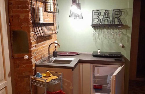 Lucca Historical Center Cabaña | Loft situalto in the historic center on the ground floor.
