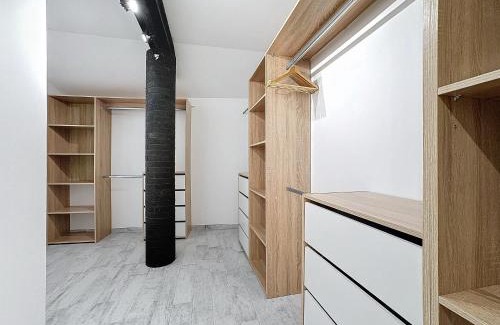Montlucon Apartamento | LOFT SPA SAUNA 10 personnes Centre ville
