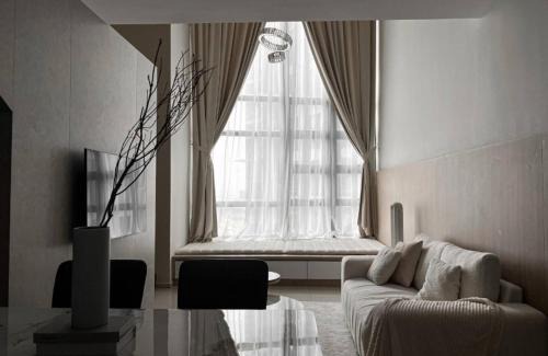 Taman Mutiara Apartamento | Loft Suite Eko Cheras