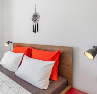 Rasnov Apartamento | Loft to Be You-your Mountain -View Sky Home - 2 bedrooms