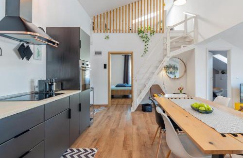 Rasnov Apartamento | Loft to Be You-your Mountain -View Sky Home - 2 bedrooms