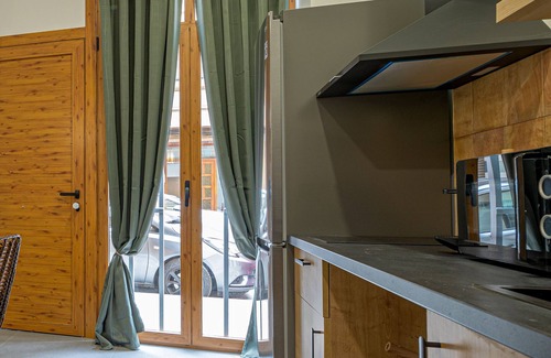 Arrancapins Apartamento | Loft Valencia cerca de la estación de trenes Renfe - ESC3