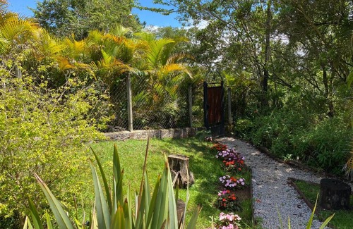 Mairinque Cabina | Loft Vidro Garden em Condomínio Rota do Vinho São Roque