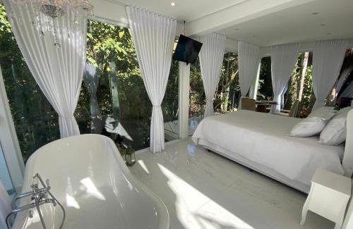 Mairinque Cabina | Loft Vidro Vitoriano em Condomínio Rota do Vinho São Roque
