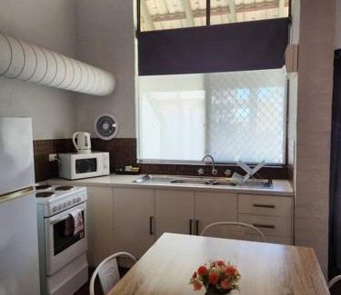 Mandurah Casa | Loft Villa Pool Spa & Beach Sleeps Six!