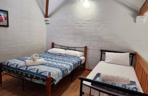 Mandurah Casa | Loft Villa Pool Spa & Beach Sleeps Six!