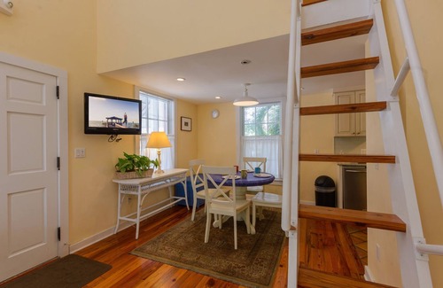 Downtown Villa | Loft Villa Steps from Duval!