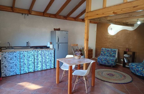 Limache Casa | Loft con alma sobre la avenida, ente pueblos.