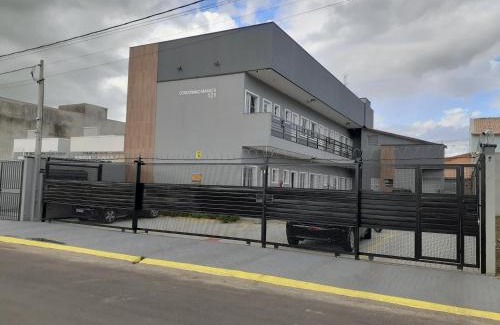 Pindamonhangaba Apartamento | Loft4 COMPLETO AR CANAIS ASSINAT GARAGEM INTERNET prox Aparecida e Industrias