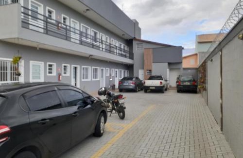 Pindamonhangaba Apartamento | Loft4 COMPLETO AR CANAIS ASSINAT GARAGEM INTERNET prox Aparecida e Industrias