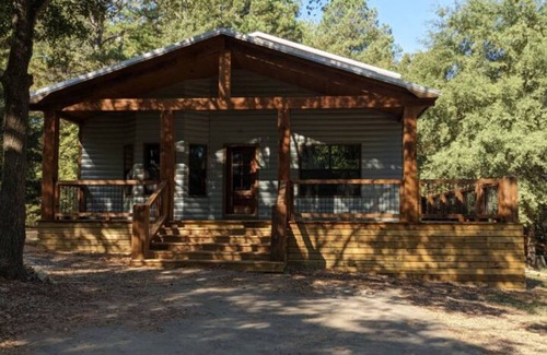 Broken Bow Apartamento | Lofted Pines Hot Tub Foosball Air Hockey