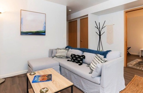 Shoreline Apartamento | Loftium | Charming Private Guest Suite In Shoreline!