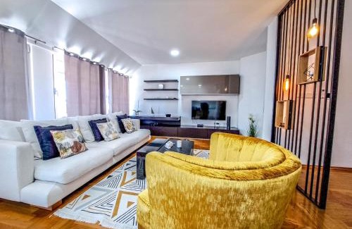 Brcko Apartamento | Lofty