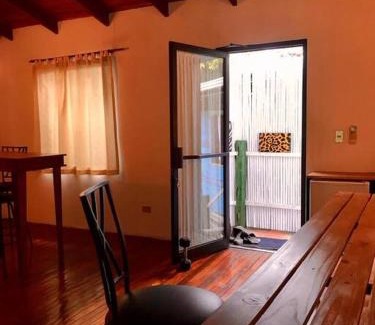 Montezuma Apartamento | Lofty, fully equipped apartment in the heart of Montezuma