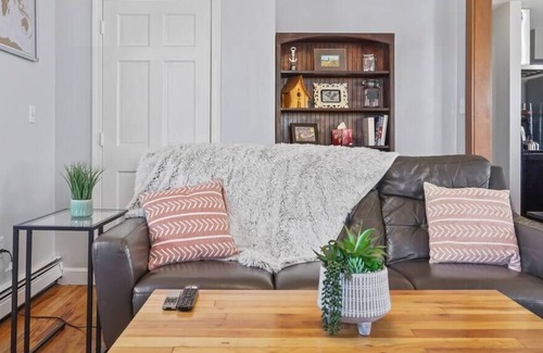 Willard Apartamento | Lofty South Portland Apartment