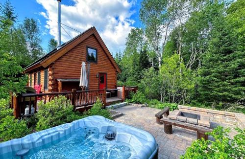 Bretton Woods Casa | Log cabin 1 mile from skiing - 1800Bc