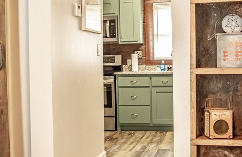 Oxford Cabina | Log Cabin at Sardis Lake