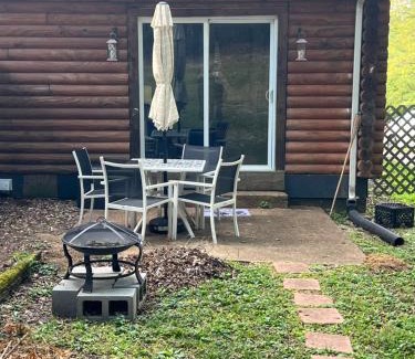 Nashville Apartamento | Log Cabin Close to Percy Preist Lake