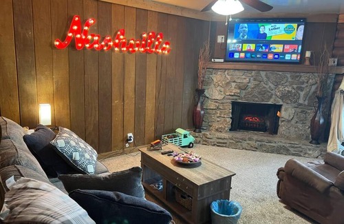Nashville Apartamento | Log Cabin Close to Percy Preist Lake