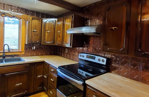 Wellston Cabina | Cabaña de madera en el condado de Jackson Ohio