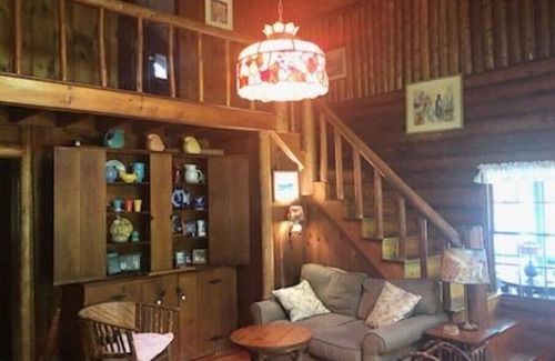Lucerne-in-Maine Cabina | LOG CABIN IN LUCERNE DEDHAM MAY!