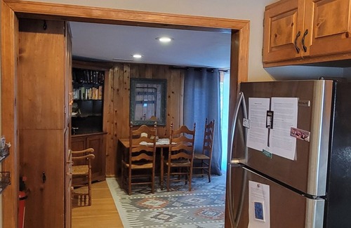 Glenwood Springs Cabina | Log Cabin in the Mountains - Trout fishing, skiing & hiking right out your door!