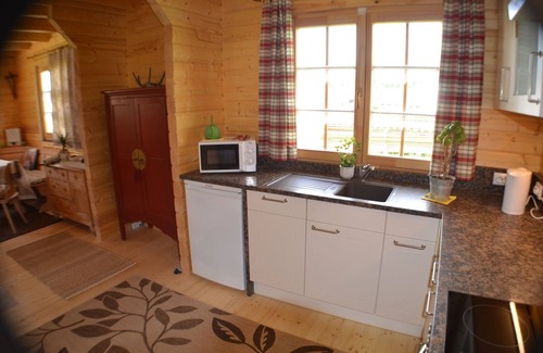 Adelschlag Casa | Cabina de registro en el parque natural de Altmühltal - huerto