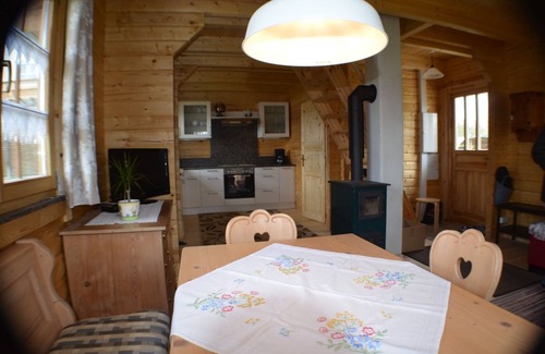 Adelschlag Casa | Cabina de registro en el parque natural de Altmühltal - huerto
