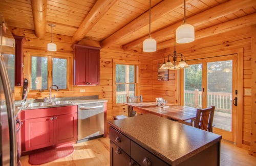 Twin Mountain Cabina | Log cabin in the White Mountains, near Bretton Woods