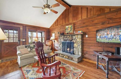 Blowing Rock Casa | Log cabin on peaceful river