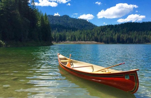 Columbia Falls Casa | Log Cabin on Spoon Lake Near Glacier National Park