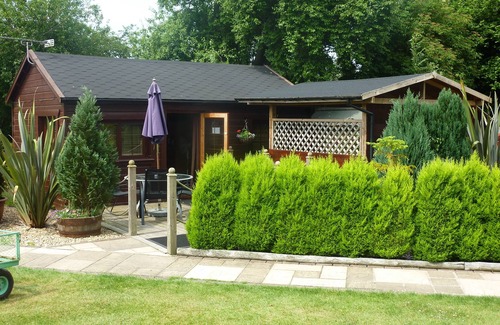 New Forest District Cabina | Log Cabin Private Hot Tub & Swimming Pool ,Adults Only,New Forest National Park