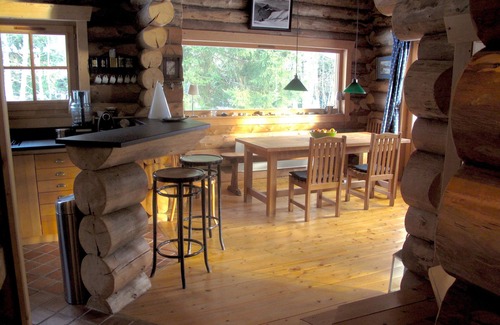 Chamonix-Mont-Blanc Chalet De Esquí | Log cabin, sleeps 6, beautiful view of Mont Blanc with large terrace