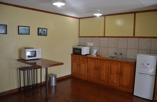 Graskop Cabina | Log Cabin & Settlers Village