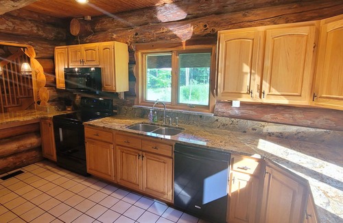 Scott Cabina | Log Cabin w/ Private Indoor Heated Pool-firepit - Game Room