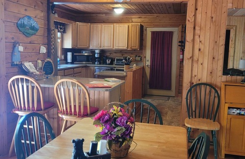 Maggie Valley Cabina | Cabaña de madera con País sentir y vistas impresionantes