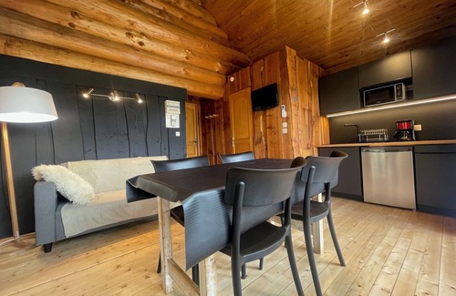 Payzac Chalet De Esquí | Cabaña de Madera con Vista al Lago – Escapada en la Naturaleza, Terraza, Canoe y Actividades
