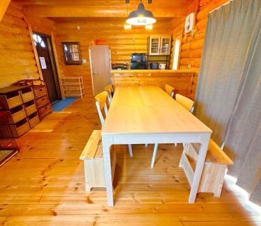 Shirahama Apartamento | LOG HOUSE 白浜 -Shirahama- Dog run, hot springs, BBQ, and sauna! PET OK