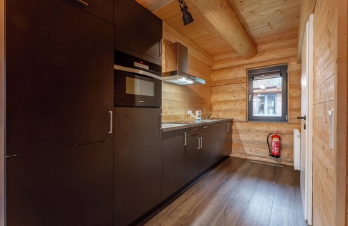 Sonnenalpe Nassfeld Chalet De Esquí | Log house near top ski resort