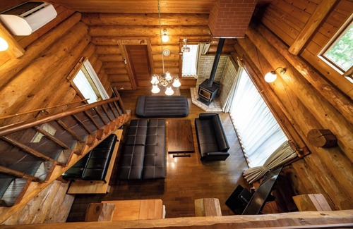 Nasu Casa | Log house with nature BBQ grill available Projector available Pets allowed 3 bedrooms Up to 3 parkin / Nasugun Tochigi