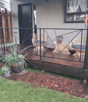 Meyerton Apartamento | Log in At 118 Log 1